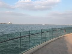 -上海滴水湖皇冠假日酒店