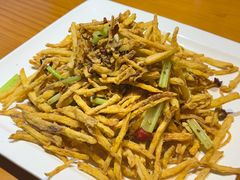 -莲餐厅·湖北菜·潜江小龙虾店(愚园路店)