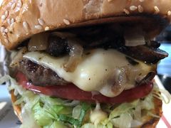 -The Habit Burger Grill 哈比特汉堡(爱琴海店)