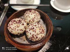 七彩燕麦流沙包-金翠河烧鹅餐厅(北城天街店)