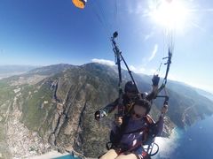 -费特希耶滑翔伞