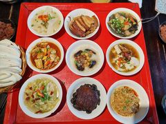 -蓝田九大碗民俗食府(蓝田店)