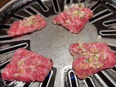 -炼火烤肉店