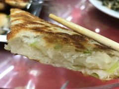-明月食府(二区干二路店)