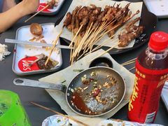 -何师烧烤Pro ·江湖川菜·小龙虾·精酿(太古里旗舰店)