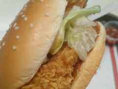 香辣鸡腿堡单人餐兑换券-肯德基(新塘乐购店)