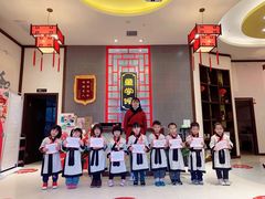 -童学馆·诗书礼乐少儿国学(光谷天地店)