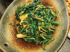 酸笋炒空心菜-浩海火燒雲傣家菜(静安芮欧店)