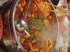 -牟记江湖重庆地标特色菜鱼蛋海鲜羊蝎子(巴南区黑金冠十多年好店)