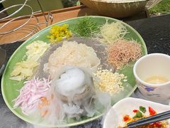 -得意咚瓜·顺德鱼生·冬瓜火锅(深圳首店)