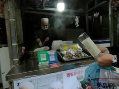 -老乌家特色小炒泡馍(大皮院店)