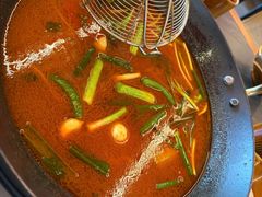 -贵厨酸汤牛肉(花果园国际中心店)