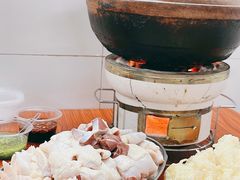 -威邵鸡煲(西华路总店)
