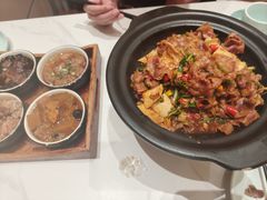 -梅利汴京烤鸭•开封豫菜地标店(东大街店)