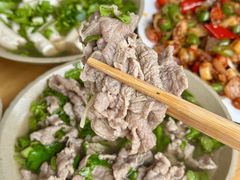 -大众跷脚牛肉馆·非遗传承单位(峨眉山店)