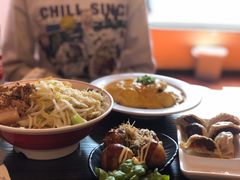 煎饺子-拉面莊夢語＆中华料理八椿