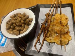 -虾弄弄海派小龙虾·牛羊蝎子火锅