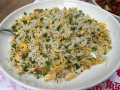 六个蛋炒饭-辣螃铠盆盆蟹大排档(海昌店)