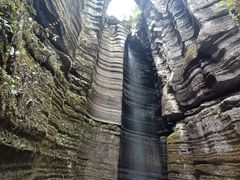 -梭布垭石林景区