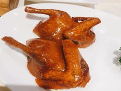 烤乳鸽-利苑酒家(金宝店)