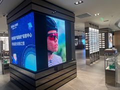 -LensCrafters亮视点·OAKLEY精选(静安嘉里中心店)