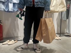 -优衣库(上海虹口龙之梦店)