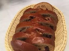 -马克西姆俄罗斯餐厅(通亚街店)