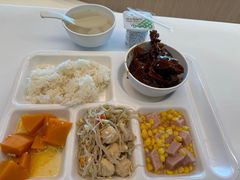 -奔驰上海利星(七宝店)