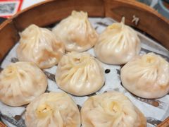 -馋三尺蟹粉小笼(人民广场店)