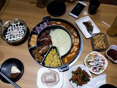 -肥肥虾庄·金牌油焖大虾(杨园滨江时代walk店)