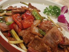 葱姜炒鲜牛肉-味妙顺德厨房(绿地缤纷城店)