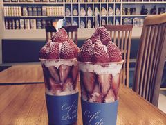 草莓杯-Cafe de Paris(林荫路店)