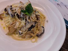 -港丽餐厅(高德置地店)