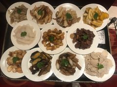 -天宜隆蘑菇宴火锅(石景山旗舰店)