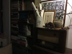 -邊城書店