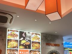 -阿瓦山寨·湘菜现炒·剁椒鱼头王(咸阳总店)