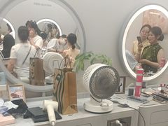 -天真蓝照相馆(五角场百联又一城店)