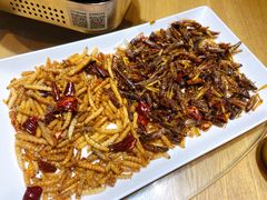 炸昆虫-金塔傣乡·云南民族特色菜·傣味手抓饭(金瓦路店)