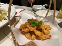 -渔语鱼酸菜鱼新川菜(来福士店)