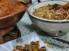 -蜗牛小馆醉乡民谣云南菜(惠新西里店)