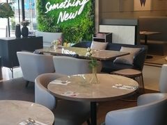 大堂-必胜客(漕宝路店)