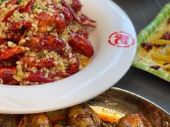-肥肥虾庄·金牌油焖大虾(东湖欢乐谷店)