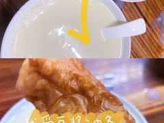 -云南大锅豆浆店