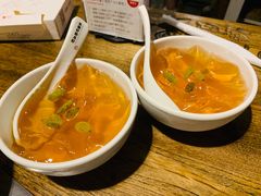 -龙巢盱眙龙虾·牛蛙·烧烤宵夜(八卦岭店)