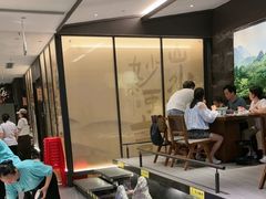 -山涧肴·湘味家肴(松岗满纷天地店)