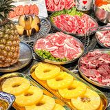 求你们赶紧去试试菠萝烤肉 香到跳脚！