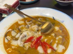 -川流不息·地道川菜·小龙虾(松东路店)