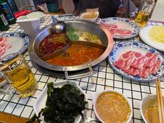 -山悦里 山野·鲜火锅(罗斯福广场店)