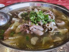 -谢老五跷脚牛肉·非遗传承店