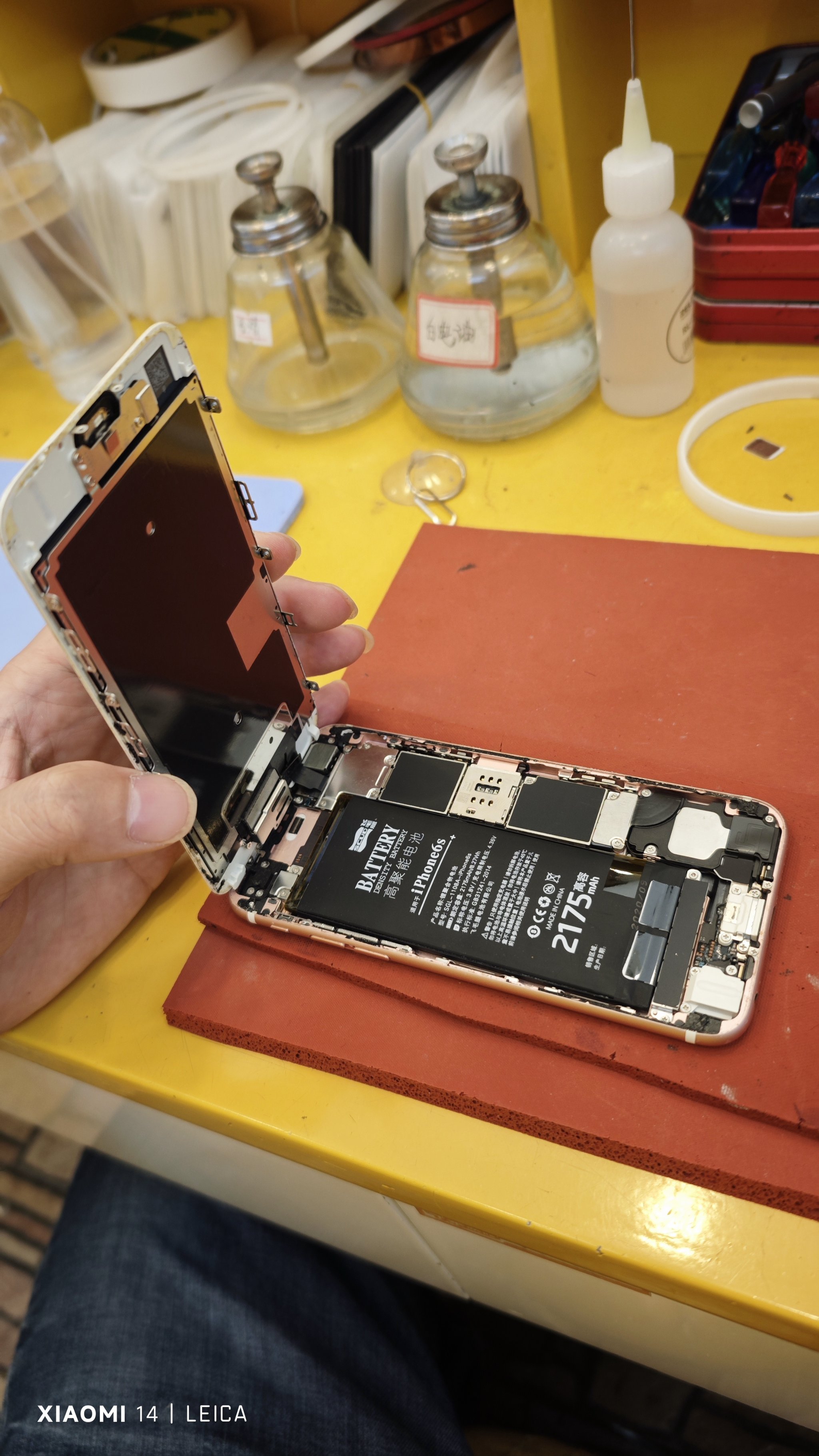 iphone6sp换电池教程图片